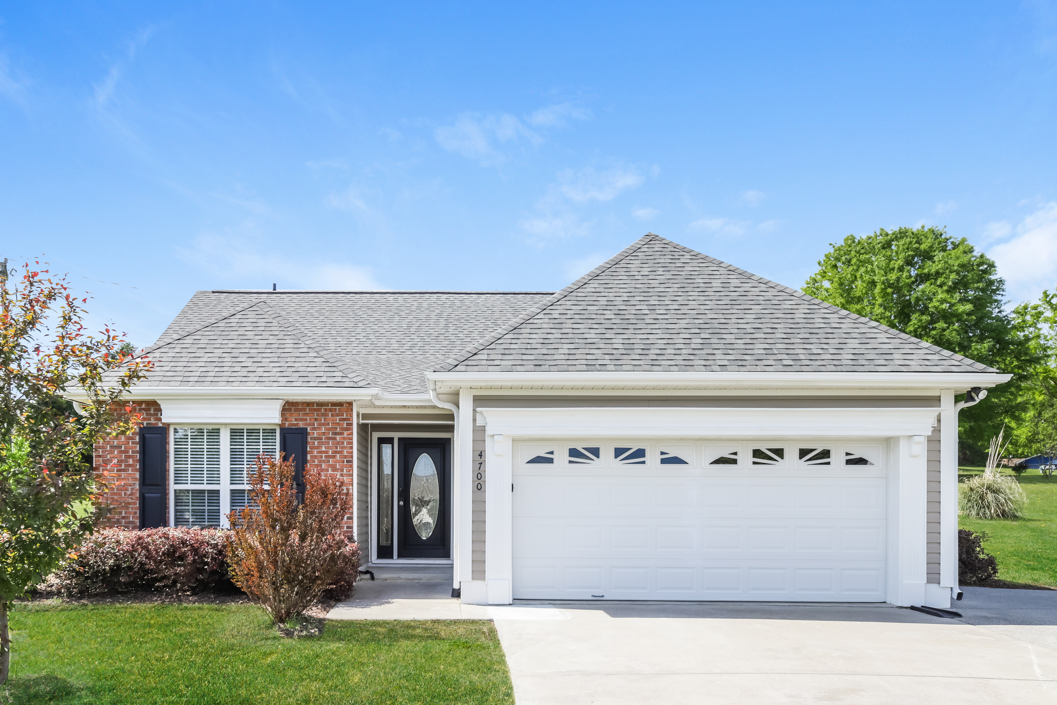 4700 SEMINOLE CT Winston-Salem, NC 27127